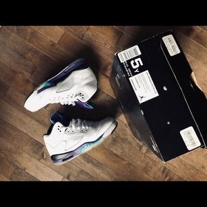 Jordan Retro Grape 5s - Youth